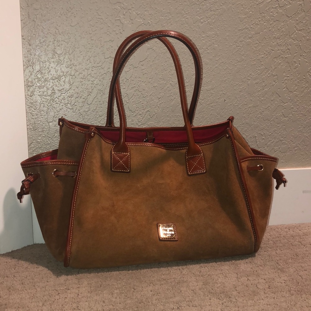 dooney and bourke leather purse